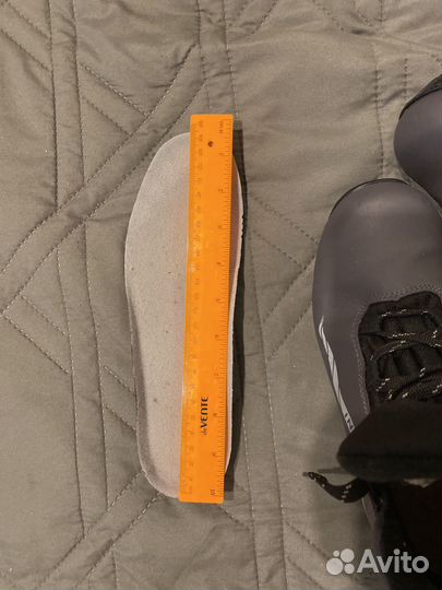 Ботинки лыжные 37-38