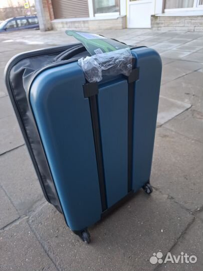 Samsonite новый чемодан