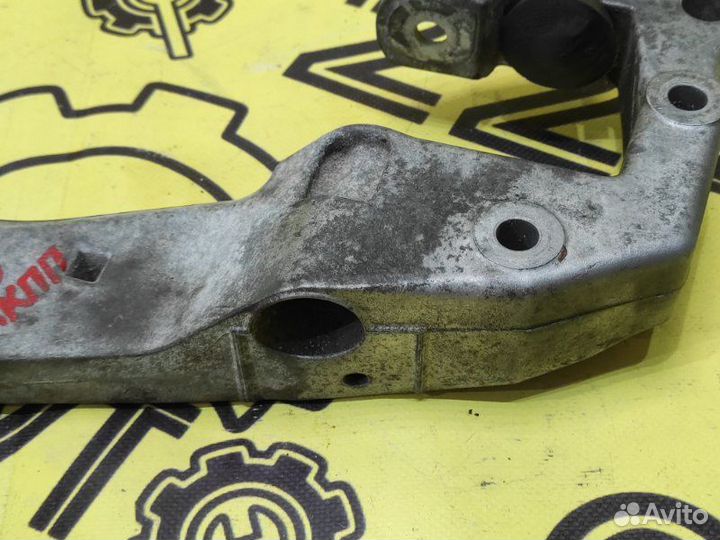 Кронштейн Bmw 535Ix F10 N55B30 2011