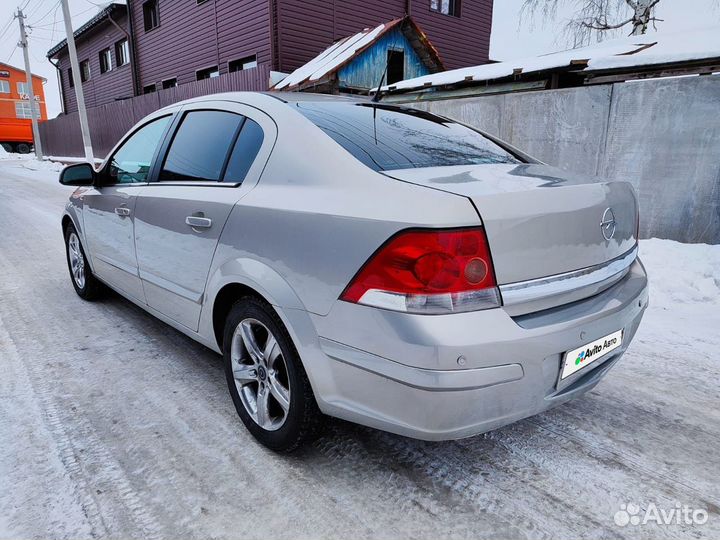 Opel Astra 1.6 AMT, 2010, 221 000 км