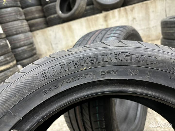 Goodyear EfficientGrip 245/45 R17