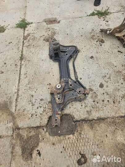 Подрамник volkswagen golf 2 jetta 2 golf 3 vento