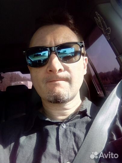 Дизайнер Верстальщик Художник Полиграфия