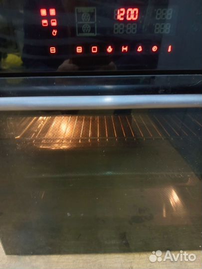 Духовой шкаф