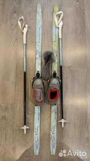 Лыжи детские 120см с ботинками