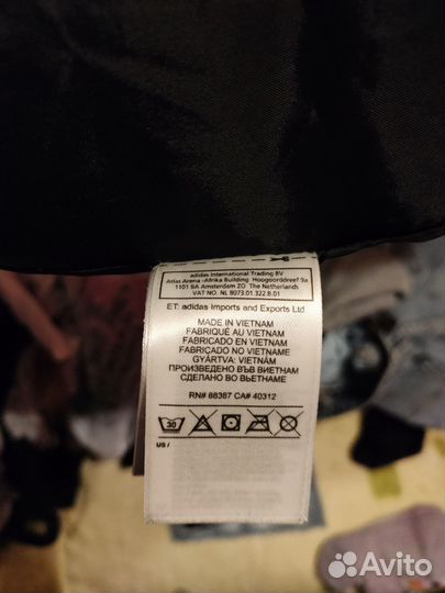 Пуховик женский Adidas