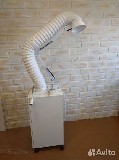 Вытяжка для маникюра