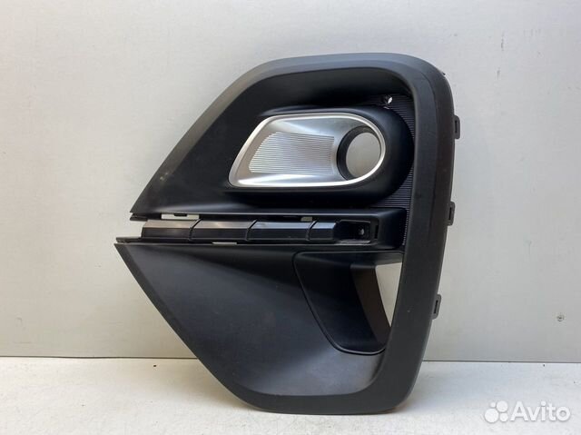 Рамка противотуманной фары левой Kia Sportage Рест