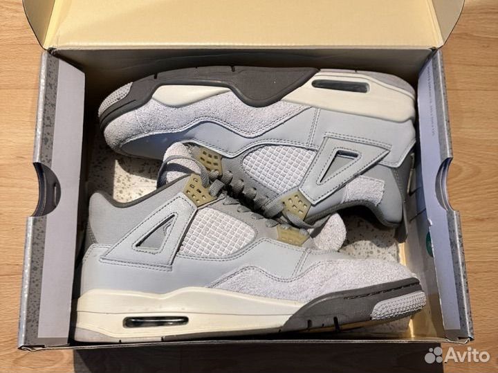 Air Jordan 4 Retro SE