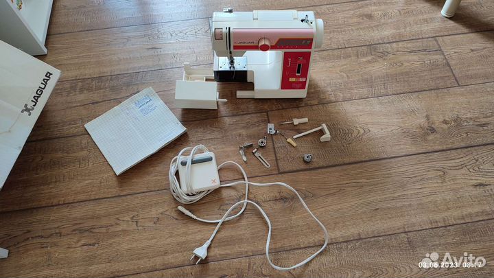Швейная машина Jaguar Mini