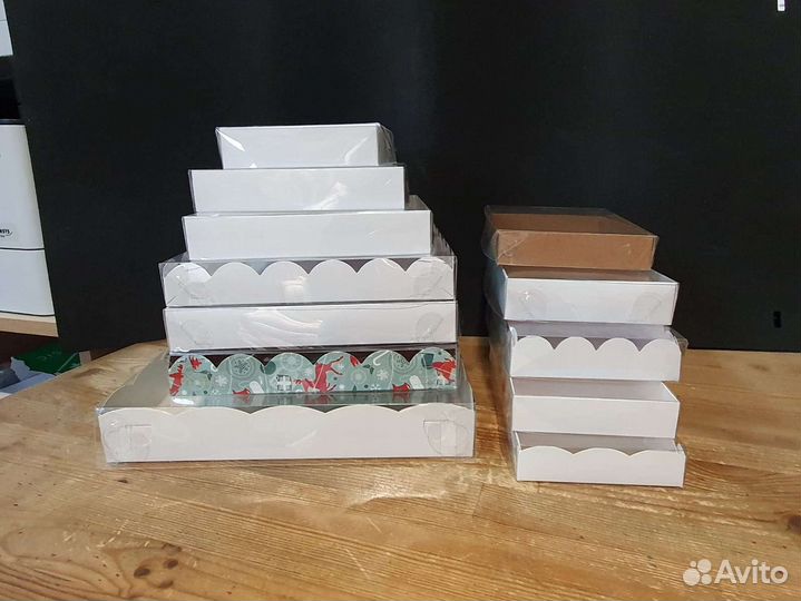 Коробка с прозрачной крышкой