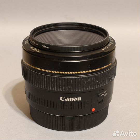 Canon EF 50mm f/1.4 USM