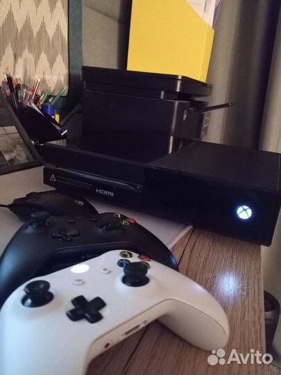 Xbox One 500 gb