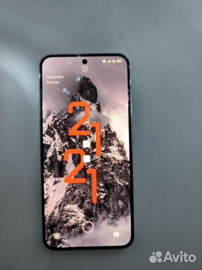 Xiaomi 13, 12/256 ГБ