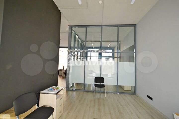 Продам офисное помещение, 75.8 м²