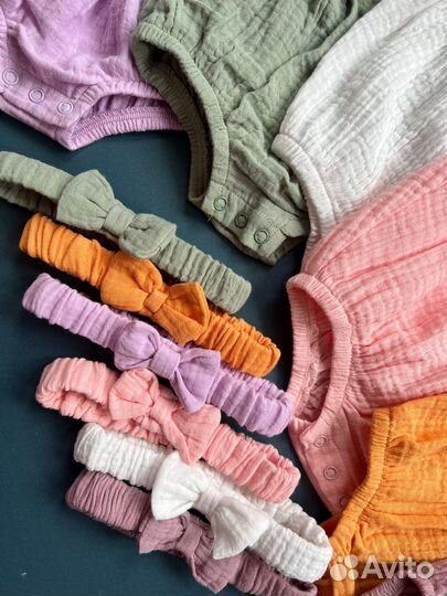 Нарядное муслиновое боди с повязкой 62 68 74 80 86