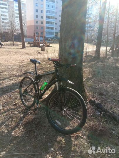 Велосипед gt avalanche 1 0