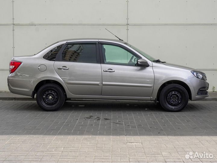 LADA Granta 1.6 МТ, 2021, 40 735 км