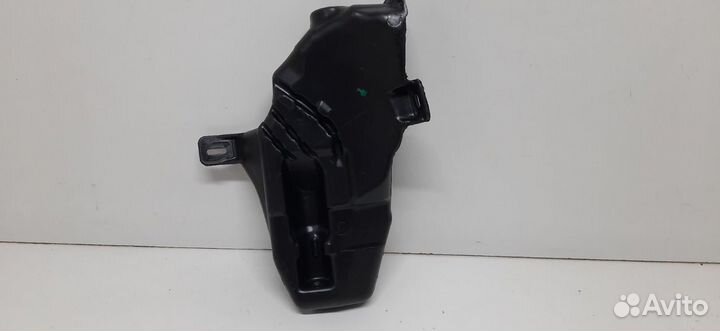 Бачок омывателя лобового стекла Opel Astra J 2010