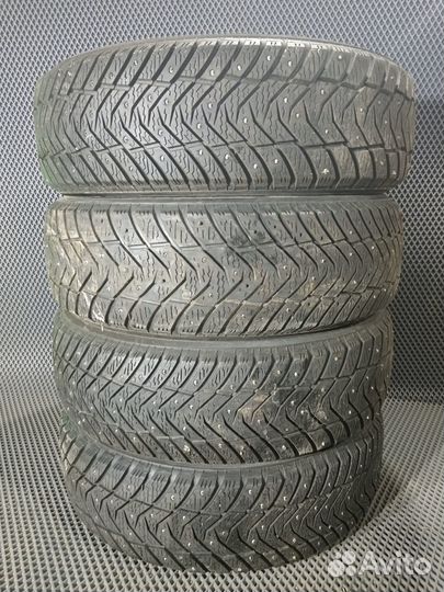 Yokohama Ice Guard IG65 215/65 R17