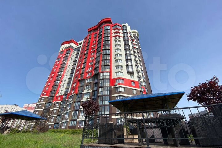 3-к. квартира, 109 м², 3/16 эт.