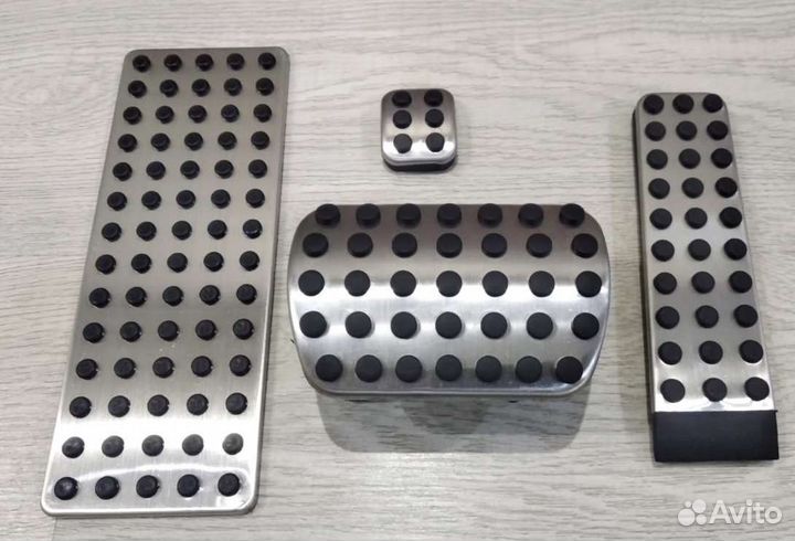 Накладки на педали для Мерседес Бенц(Mercedes)