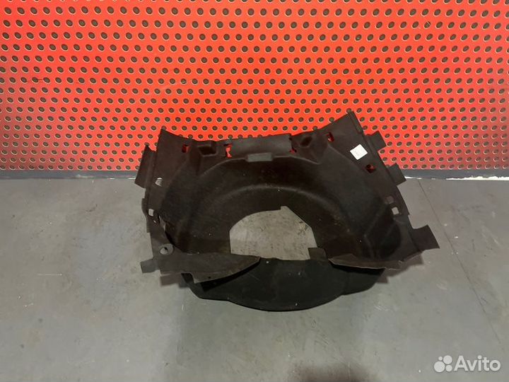 Ниша запасного колеса Land Rover Range Rover Sport