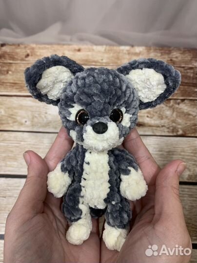 Волчонок плюшевый