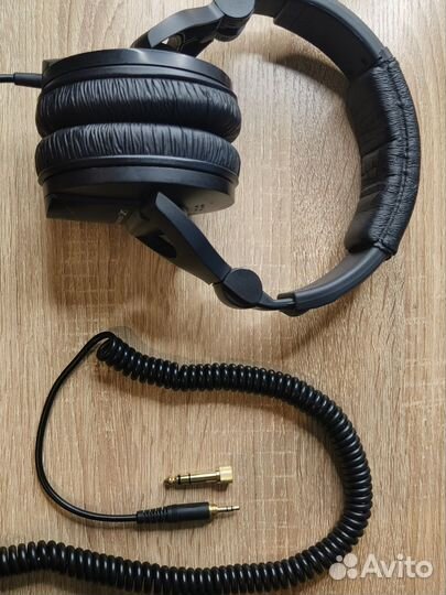 Студийные наушники Sennheiser HD280Pro Ireland