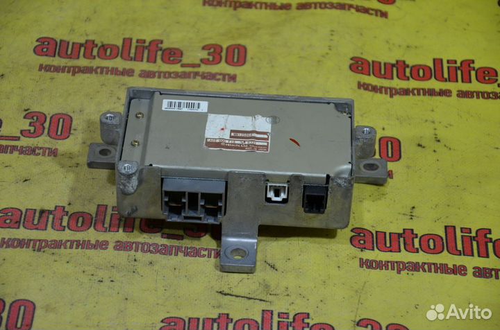 Блок управления рулевой рейкой Mitsubishi Colt