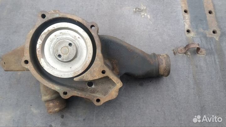 Насос водяной MAN L2000 8.163