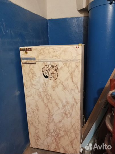 Холодильник бу маленький