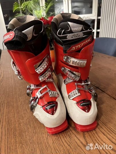 Горнолыжные ботинки Atomic 27