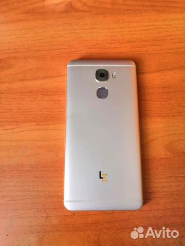 Смартфон LeEco Le Pro 3 x722 elite