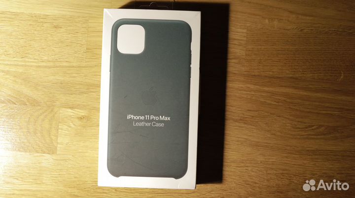 Кожаный чехол на iPhone 11 pro max