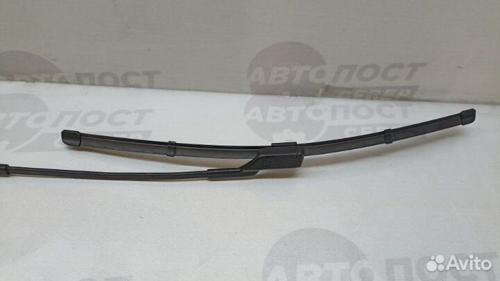 Дворник лобового стекла передний левый Volkswagen