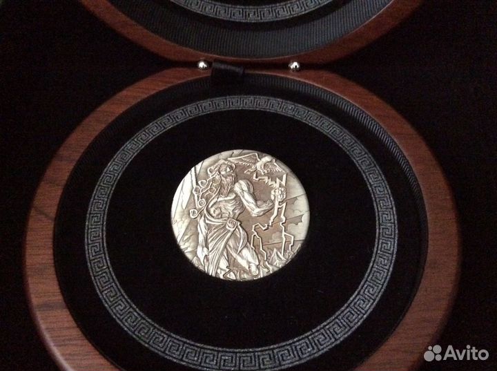 2 доллара Австралии Зевс