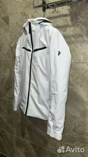 Горнолыжная куртка peak performance