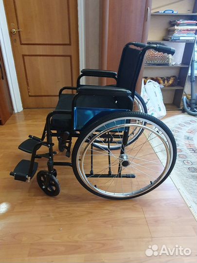 Инвалидная коляска