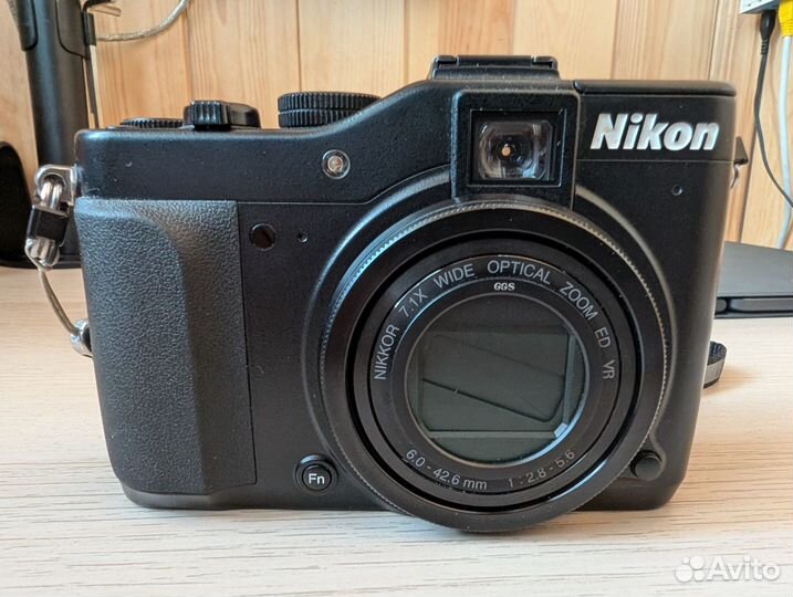 Nikon Coolpix P7000 + пульт ML-L3