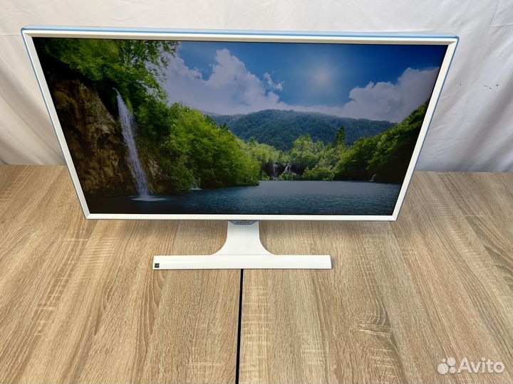 Samsung 27 Дюймов 1920x1080