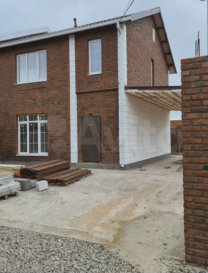 Таунхаус 150 м² на участке 2 сот.