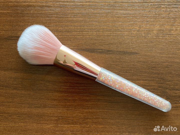 Кисти для макияжа