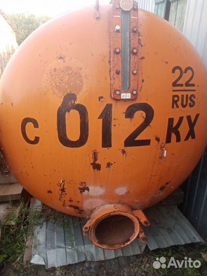 Продажа бочка 4куба (б/у)