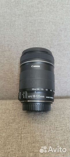 Объектив Canon 18-135 IS