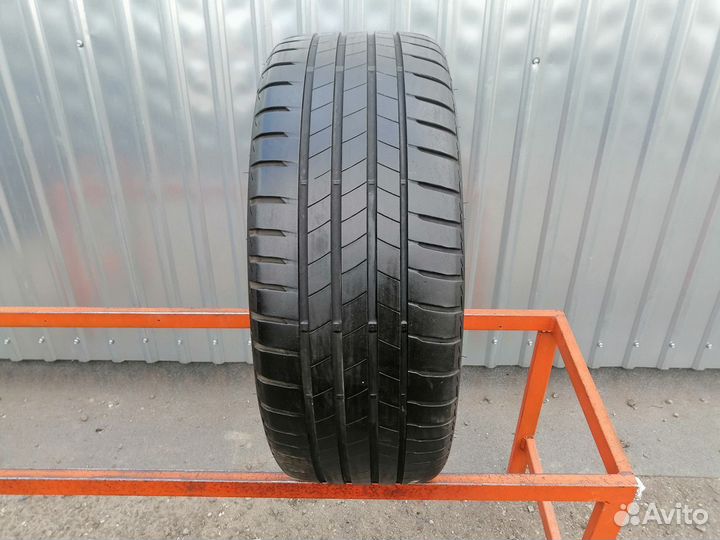 Bridgestone Turanza T005 215/40 R18 89Y