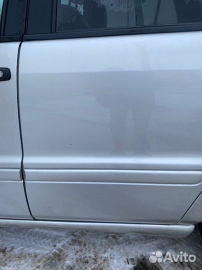 Дверь боковая задняя левая Mercedes-Benz Ml W163