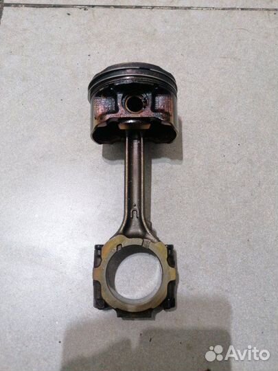 Поршень c шатуном Nissan Teana J32 VQ25DE