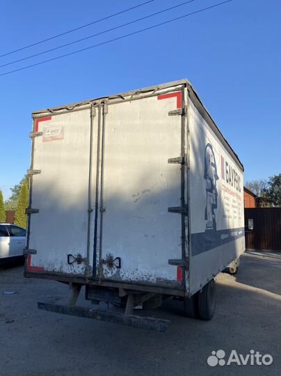 Бортовой фургон