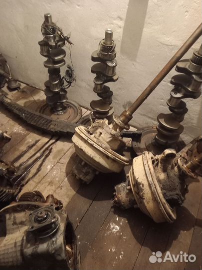 Запчасти на зил,газ,урал